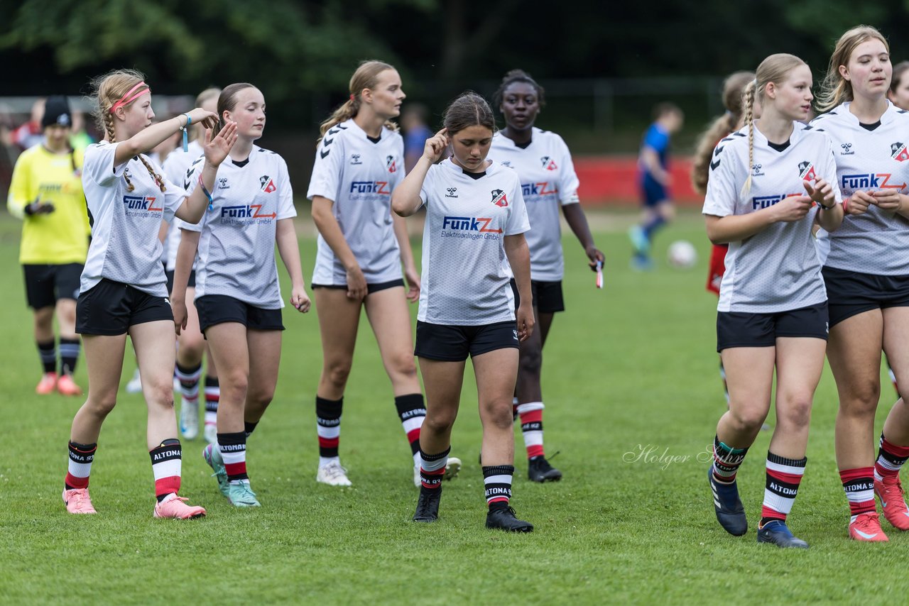 Bild 60 - Loewinnen Cup